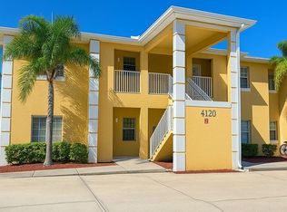 4120 Skyline Blvd, Cape Coral, FL 33914