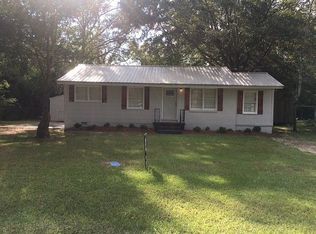 118 Shamrock Ave, Jesup, GA 31545