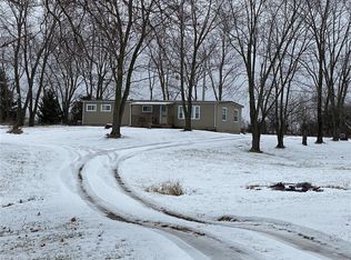 690 Highway Z, Silex, MO 63377