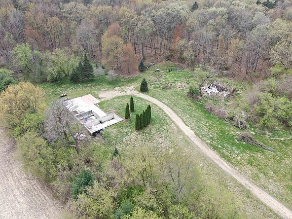 2nd image of W8239 Suldal Road