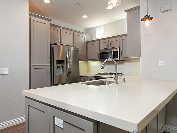 5th image of 9212 Piatto Ln