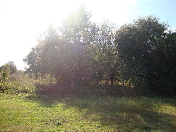 5th image of 1090 Laramie Ct