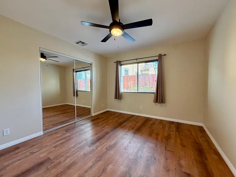 Bedroom 1 (Downstairs)