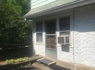 20 Hamilton Rd, Verona, NJ 07044