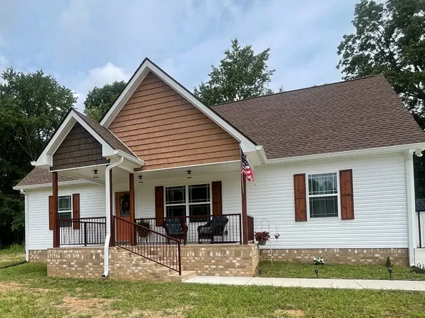 308 Cassie Dr, Lafayette, TN 37083