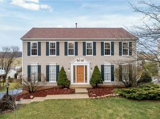 164 Vista Dr, Canonsburg, PA
