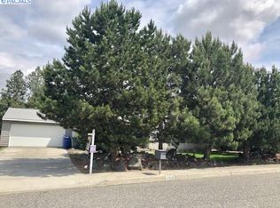1948 Orchard Way, Richland, WA
