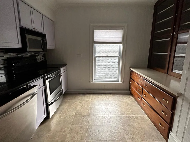 158 Cabot St #3 — Photo 5