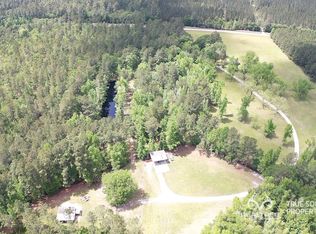 3832 Sunrise Rd, Smoaks, SC 29481