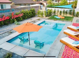 378 W Sunview Ave, Palm Springs, CA 92262