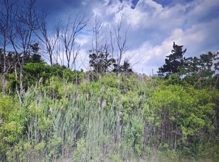 7 Neptune Cir, Brick, NJ 08723