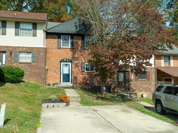 227 Farmington Trl, Kingston, TN 37763