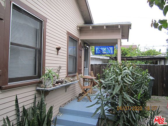 3rd image of 426 Vine St