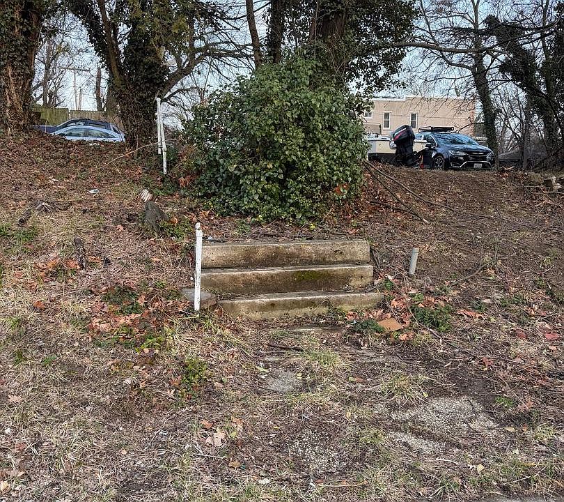 1st image of 2513 Garrison Blvd