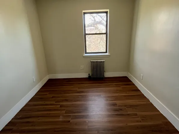 60 Atkins Avenue image 6 of 7