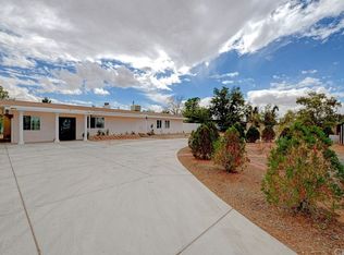 13767 Lakota Rd, Apple Valley, CA 92307