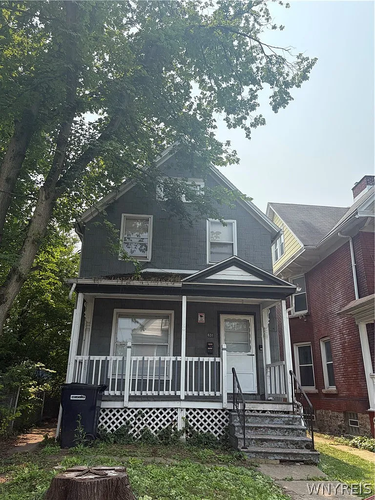 1 bed, 1.0 bath, 684 sqft, $1,000 — Photo 2