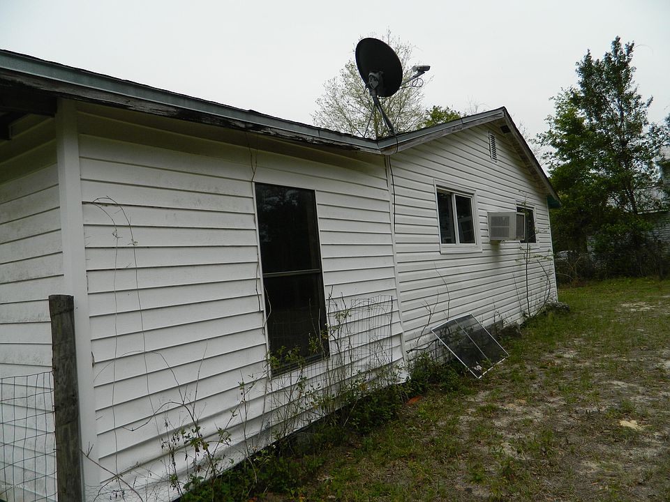2nd image of 215 Duval Ave