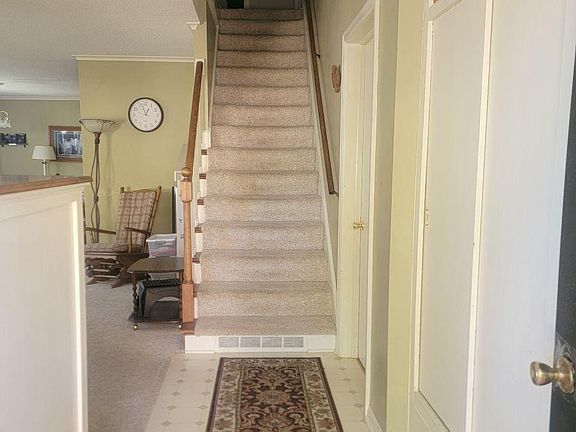 5th image of 521 3rd St NW