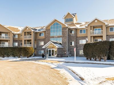 1321 Lake Dr #225, Chanhassen, MN, 55317