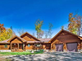 7916 Powderhorn Rd, Presque Isle, WI 54557