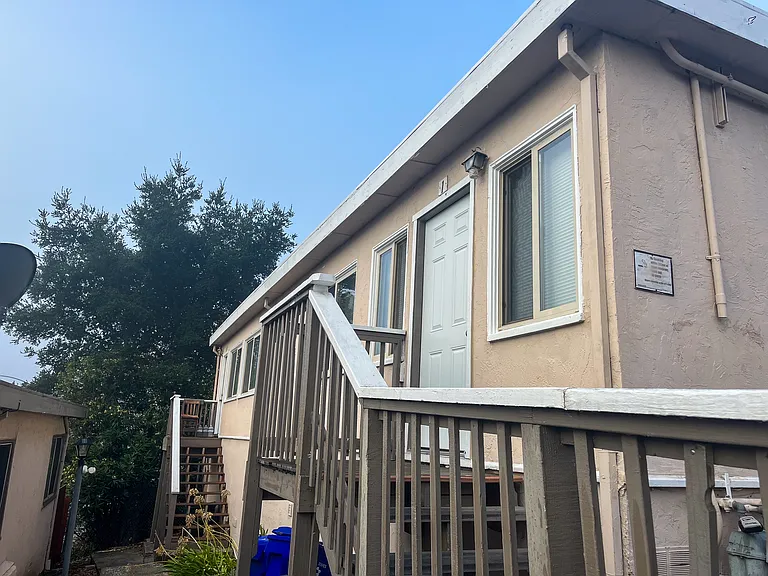 5249 Sobrante Ave — Photo 5