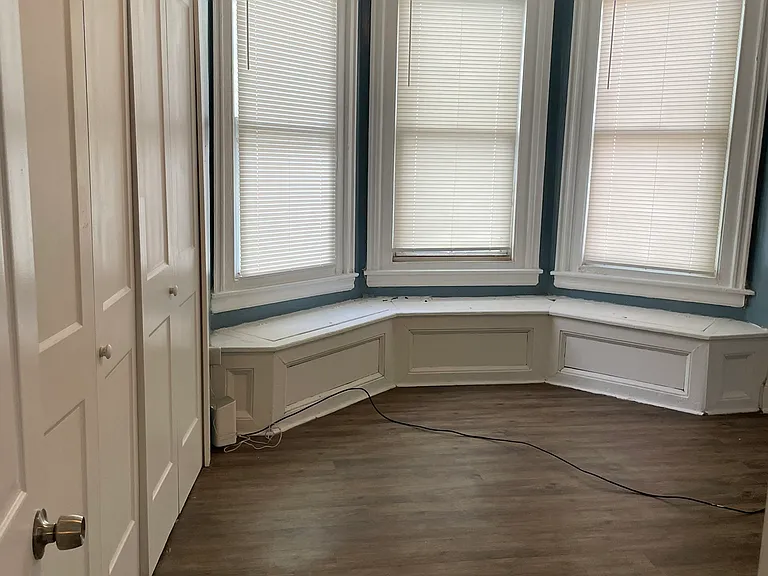 Master Bed Room