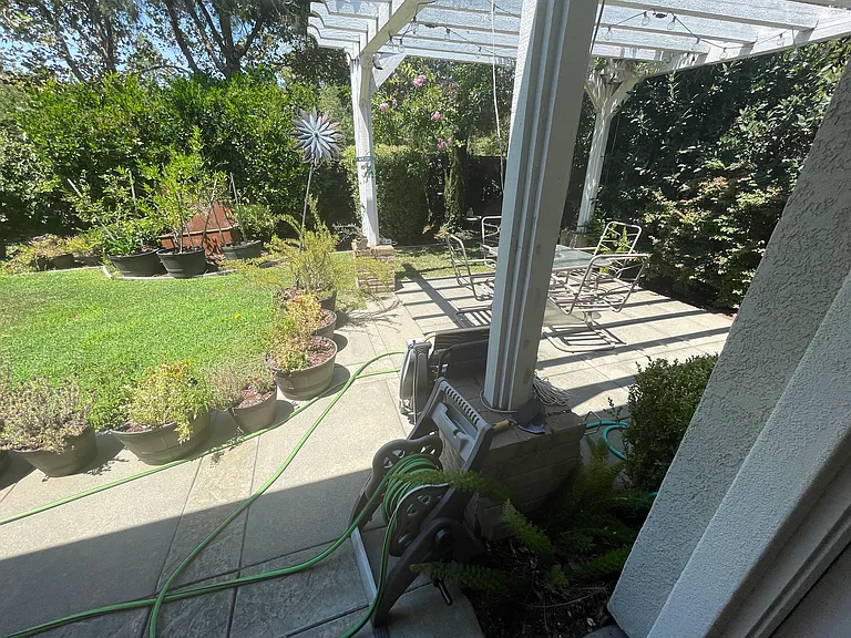 1900 Casterbridge Dr — Photo 51