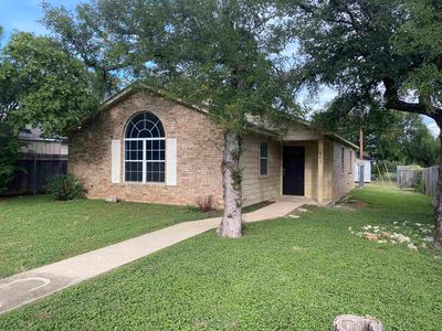 301 Avenue Q, Marble Falls, TX, 78654