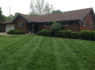 312 S Leslie Dr, Independence, MO 64055