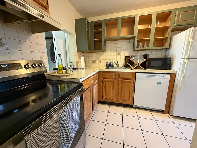 12 Westland Ave #4 — Photo 8