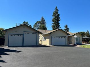 1977 Marsh Rd, Santa Rosa, CA 95403