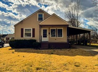 2584 Greenup Rd, Louisville, KY 40217