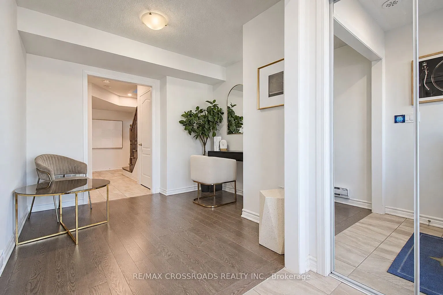 4 bed, $3,200 — Photo 4