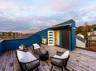 4123 25th Ave SW #B, Seattle, WA 98106