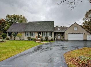 591 Purchase St, Swansea, MA 02777
