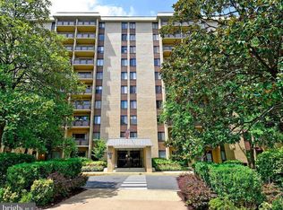 3100 S Manchester St APT 216, Falls Church, VA 22044
