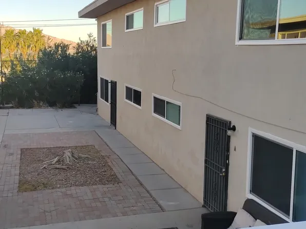 368 N 15th St APT B, Las Vegas, NV 89101