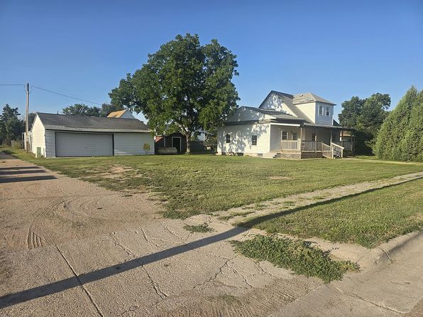 109 W Carrigan St