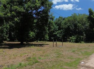 40 Private Road 6444, Dayton, TX 77535