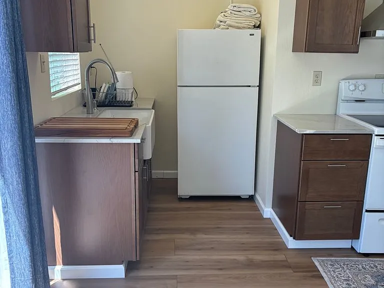 8400 Templeman Rd — Photo 3