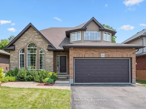 51 Marr Dr, Centre Wellington, ON N0B 1S0