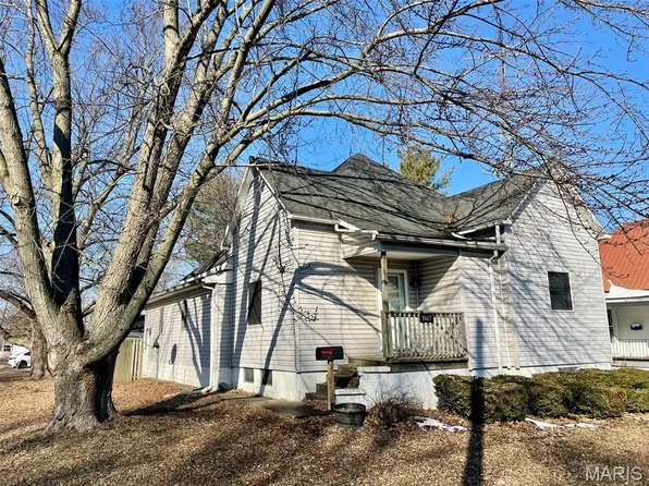 1003 N Monroe St, Litchfield, IL 62056