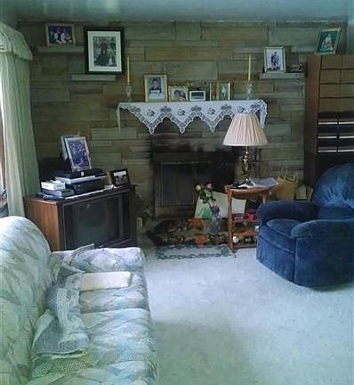 2nd image of 3859 Valacamp Ave SE