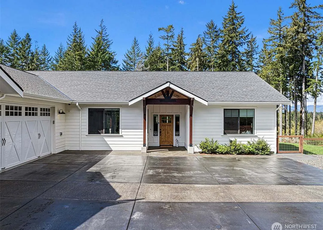 3 bed, 1952 sqft, $4,000 — Photo 2