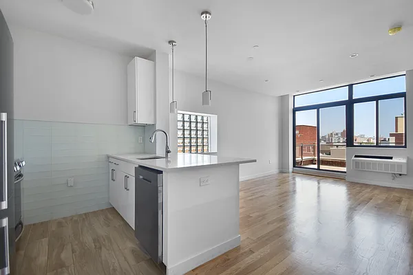 Rented by Compass | media 2