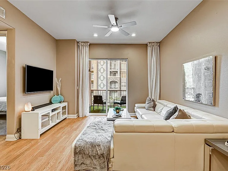 56 E Serene Ave #225 — Photo 6