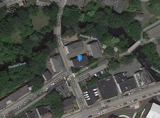 1 Florida Ct APT 5, Maynard, MA 01754