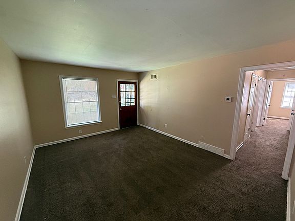 5th image of 3591 Bigelow St