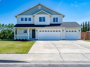 235 W 53rd Ave, Kennewick, WA 99337